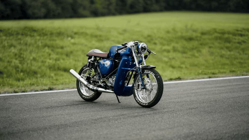 PETITE MOTO